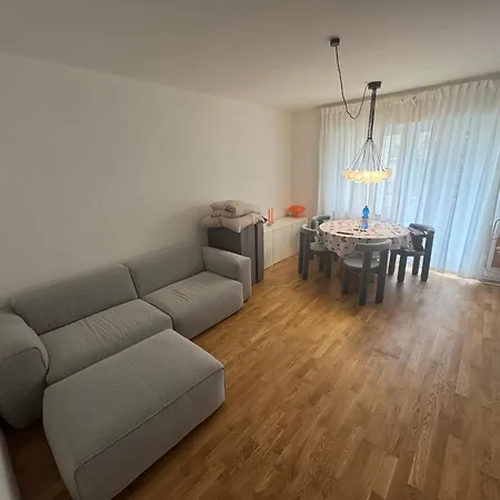 Moderne Stadtwohnung Im Herzen Mit Komfort